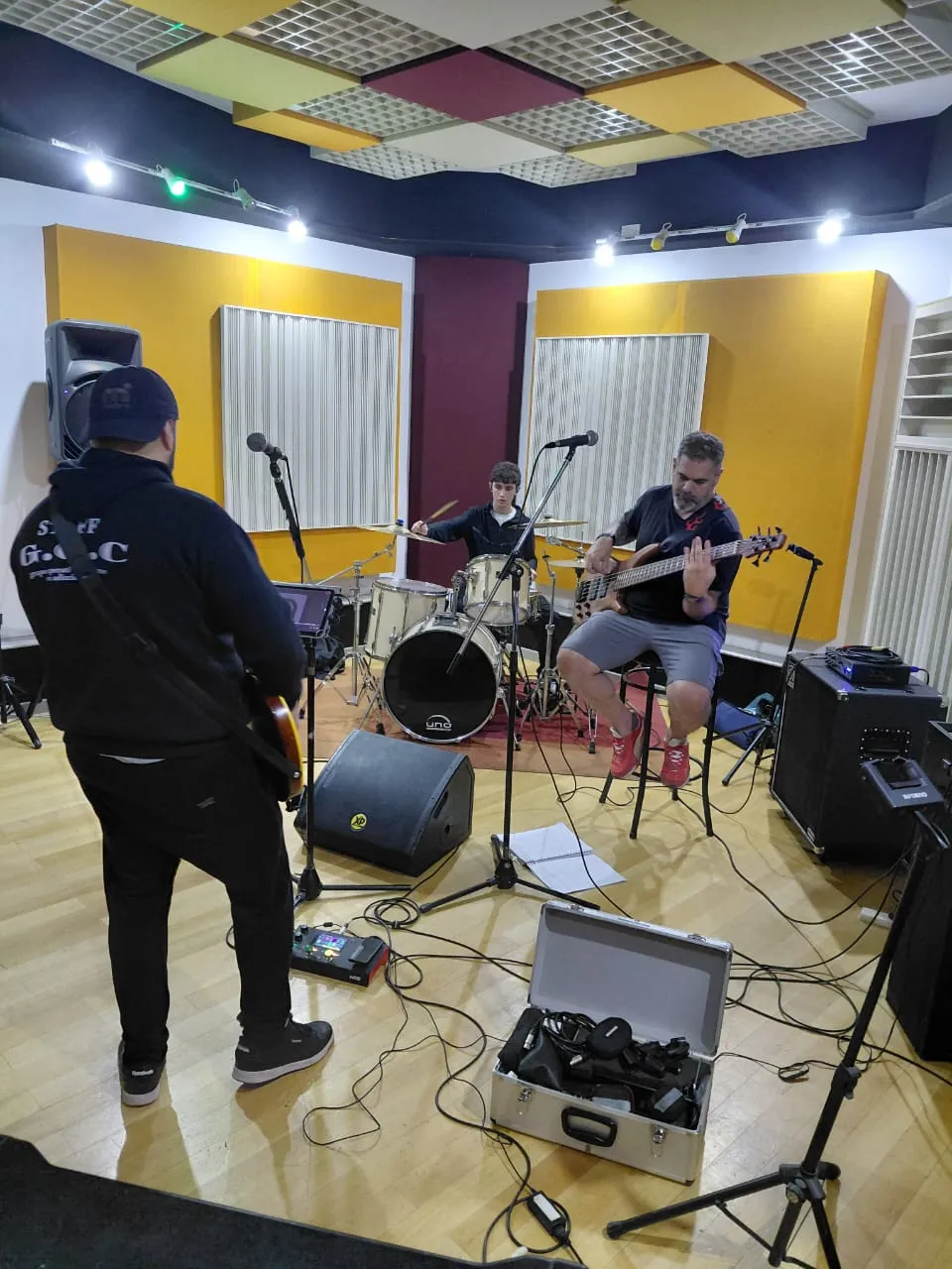 LIVE ROCK SESSION - QQD BAND