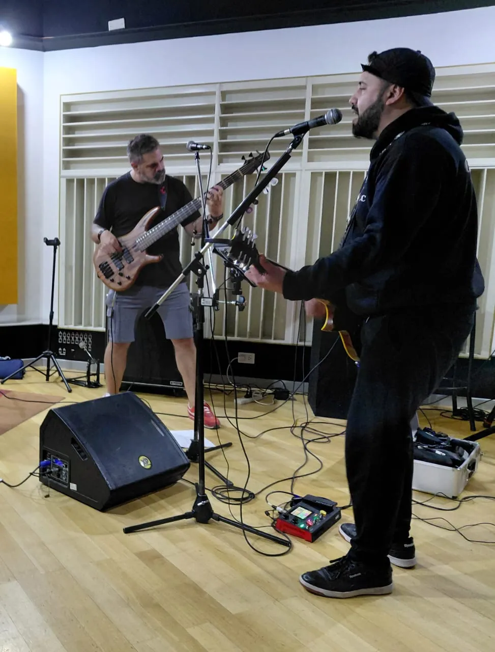 LIVE ROCK SESSION - QQD BAND